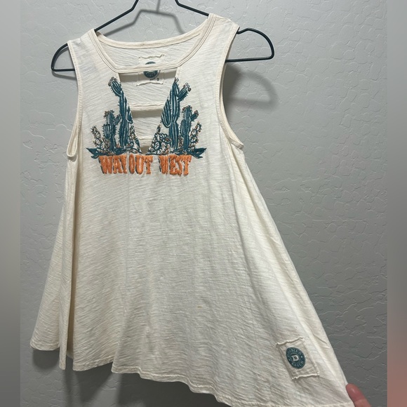 Double D Ranch Way out West tank - Picture 3 of 6